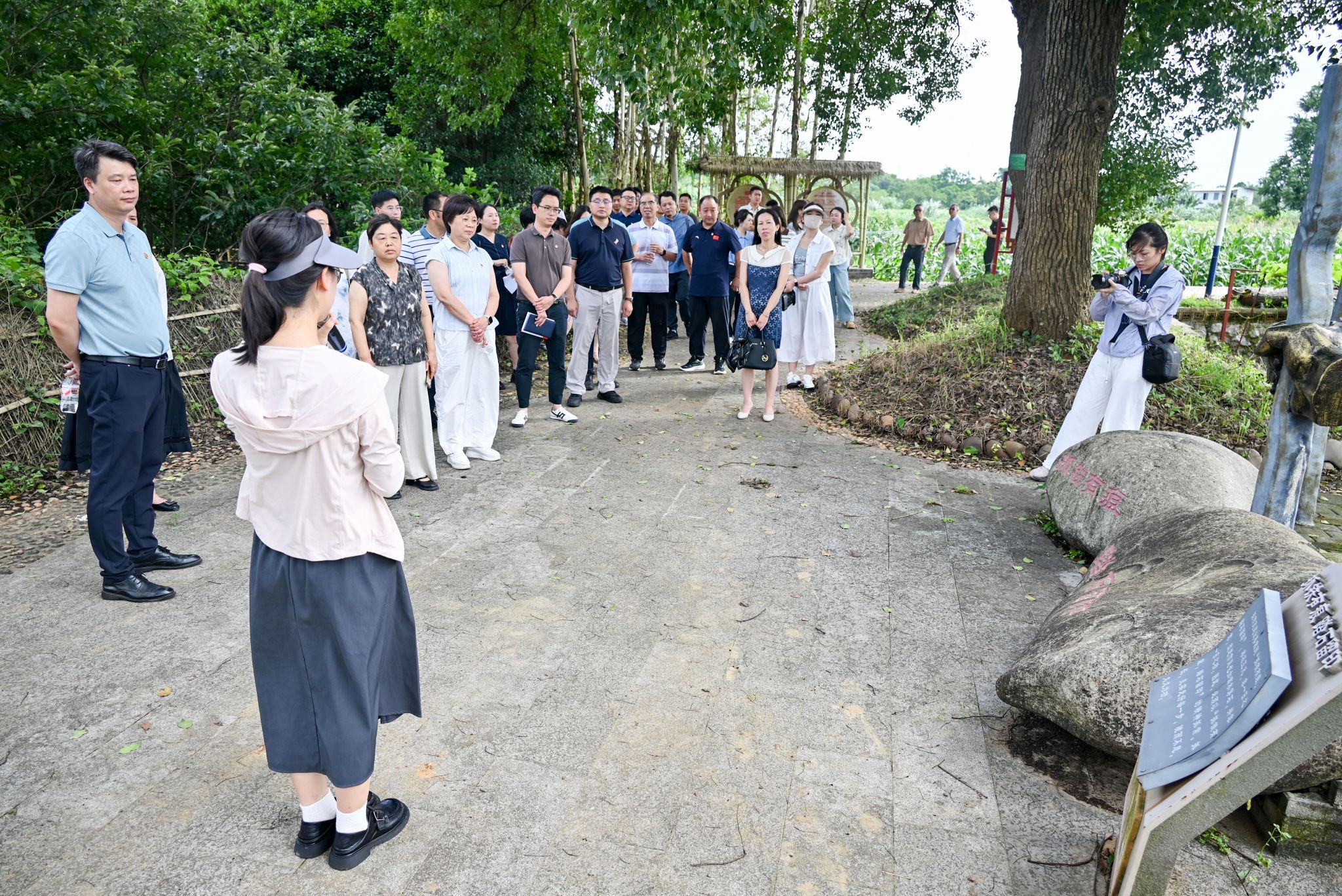 开云官方网站登录入口开展党员领导干部警示教育活动